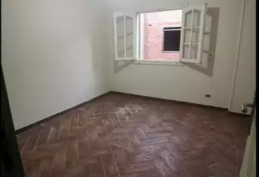 Apartments For sale - 2 rooms - floor 4