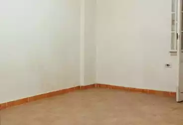 Apartments For sale - 2 rooms - floor 2