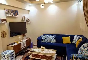 Apartments For sale - 2 rooms - floor 6