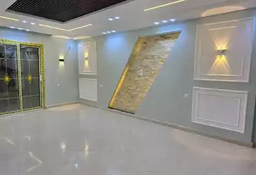 Apartments For sale - 3 rooms - floor 5