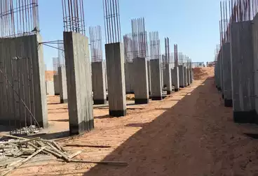 شقق للبيع - 3 غرف - بالدور 0