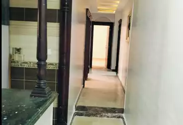 Apartments For sale - 4 rooms - floor 1