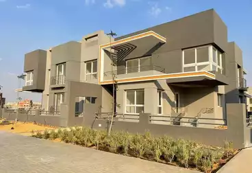 Penthouse For sale - 3 rooms - floor 4
