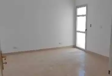 Apartments For sale - 3 rooms - floor 4