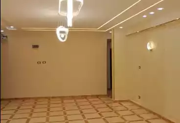 Apartments For sale - 3 rooms - floor 5