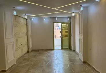 شقق للبيع - 3 غرف - بالدور 10