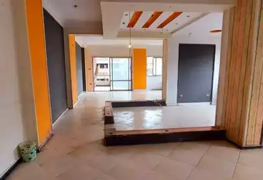 Apartments For sale - 2 rooms - floor 3