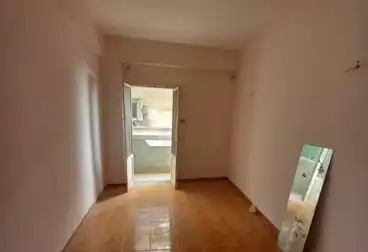 شقق للبيع - 3 غرف - بالدور 2