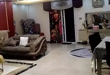 Apartments For sale - 4 rooms - floor 4