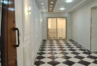 Apartments For sale - 3 rooms - floor 5