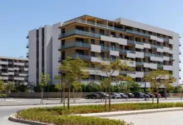 Apartments For sale - 2 rooms - floor 4