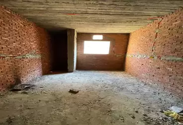 Apartments For sale - 4 rooms - floor 2