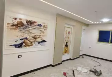 Apartments For sale - 2 rooms - floor 5