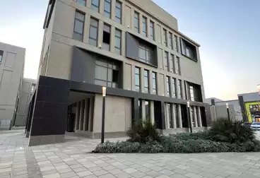 Administrative For rent - 4 rooms - floor 3