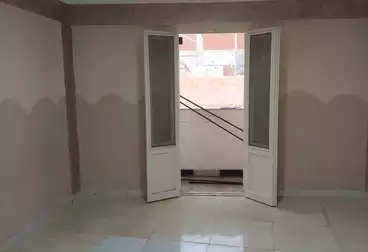 Apartments For sale - 2 rooms - floor 6