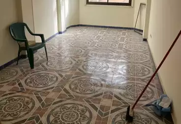 Apartments For sale - 2 rooms - floor 5