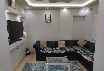 Apartments For sale - 2 rooms - floor 9