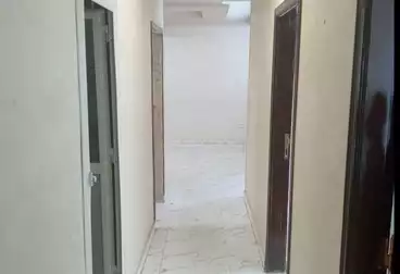 Administrative For rent - 3 rooms - floor 1