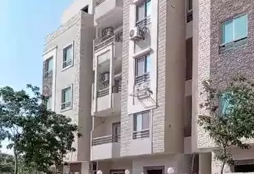 Apartments For sale - 3 rooms - floor 1