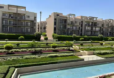 Apartments For sale - 2 rooms - floor 4