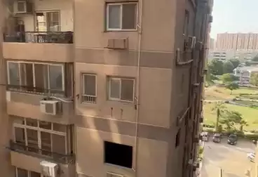 شقق للبيع - 3 غرف - بالدور 7