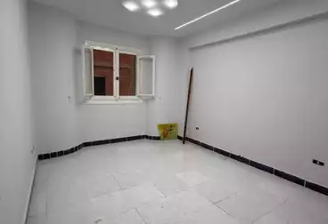 شقق للبيع - 2 غرف - بالدور 4