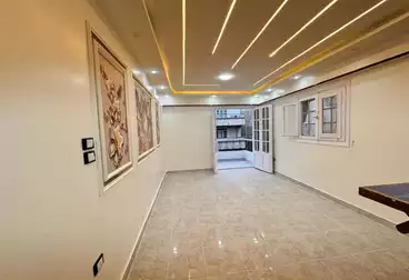 Apartments For sale - 2 rooms - floor 4