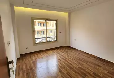 Apartment with Garden For sale - 3 rooms - floor 0