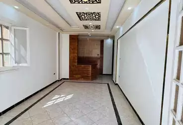 undefined undefined - 2 rooms - floor 2
