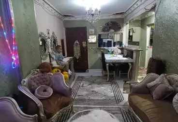 Apartments For sale - 2 rooms - floor 4