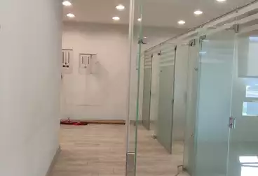 Administrative For rent - 5 rooms - floor 2