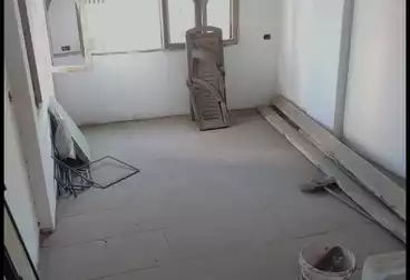 Apartments For sale - 2 rooms - floor 6