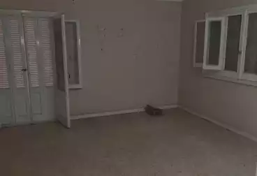 Apartments For rent - 3 rooms - floor 4