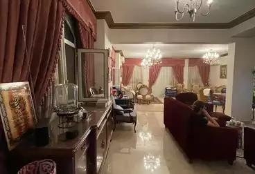 توين هاوس للبيع - 4 غرف