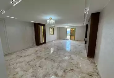 Apartments For sale - 3 rooms - floor 2