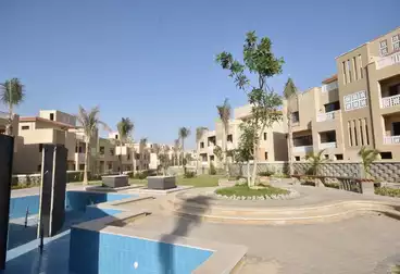 توين هاوس للبيع - 4 غرف
