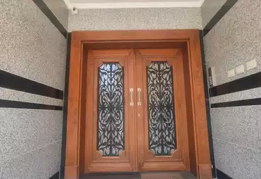 Apartments For rent - 8 rooms - floor 0