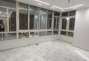 Apartments For sale - 3 rooms - floor 5
