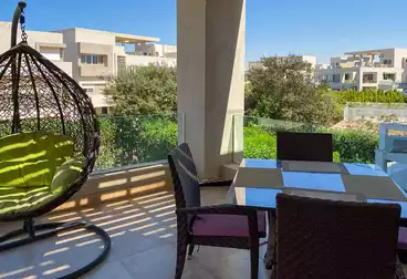 سنيور شاليه للبيع - 4 غرف - بالدور 1