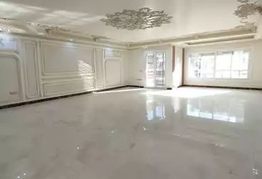 Apartments For sale - 3 rooms - floor 9