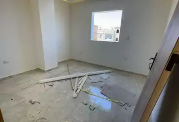 Apartments For sale - 3 rooms - floor 1