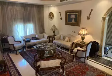 Villas For sale - 6 rooms