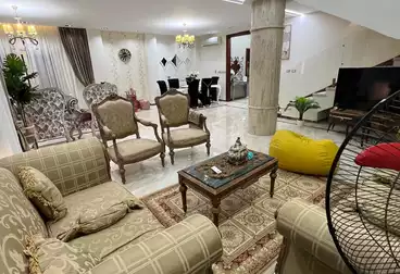 Twin House For sale - 7 rooms