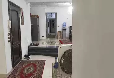 شقق للبيع - 3 غرف - بالدور 2