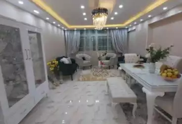 Furnished Apartment For sale - 3 rooms - floor 7