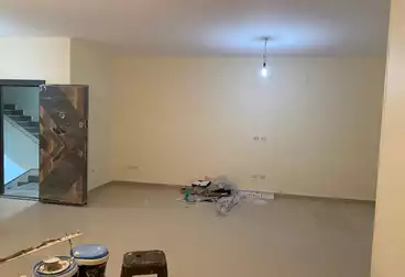 Apartments For rent - 3 rooms - floor 2