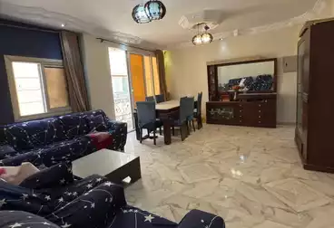 Furnished Apartment For sale - 3 rooms - floor 4