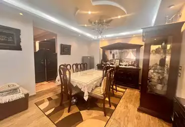 Apartments For sale - 3 rooms - floor 4