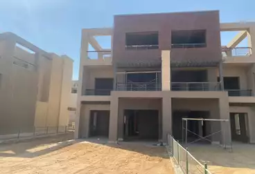 فلل للبيع - 4 غرف