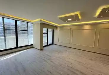 Apartments For sale - 3 rooms - floor 1